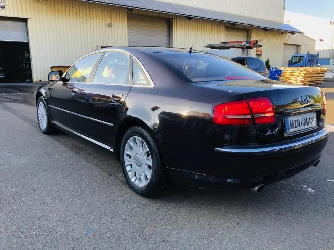 Audi A8 2009 – photo 4