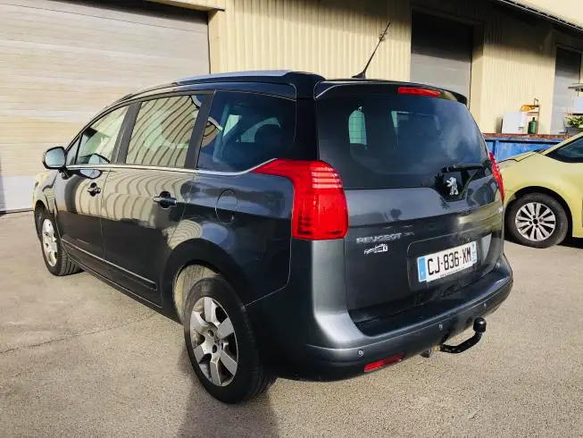 Peugeot 5008 2012 – photo 5