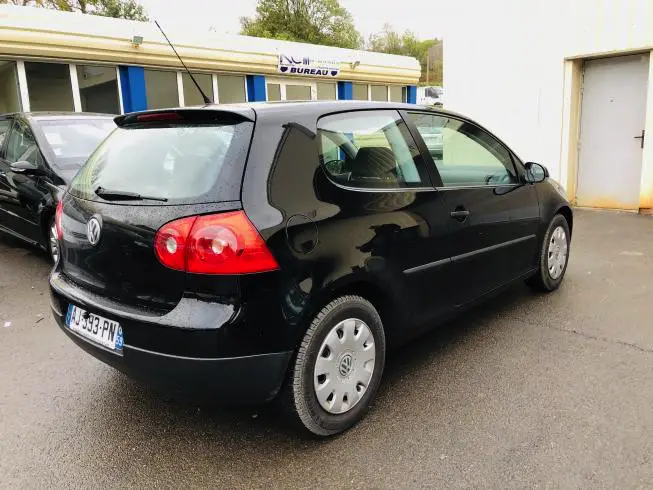 Volkswagen GOLF 2005 – photo 3