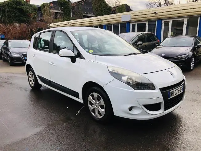 Renault SCENIC 2011 – photo 3