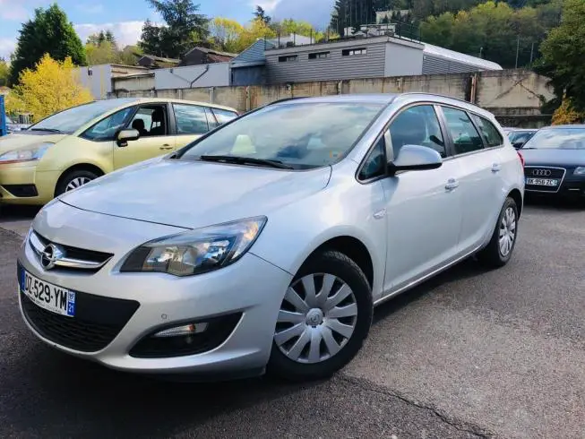 Opel ASTRA 2016 – photo 1
