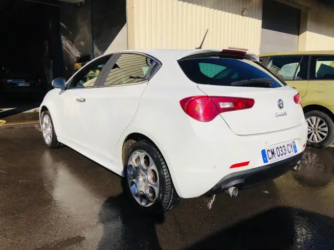 Alfa Romeo GIULIETTA 2013 – photo 5