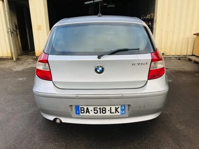 Bmw SERIE 1 2006 – photo 5