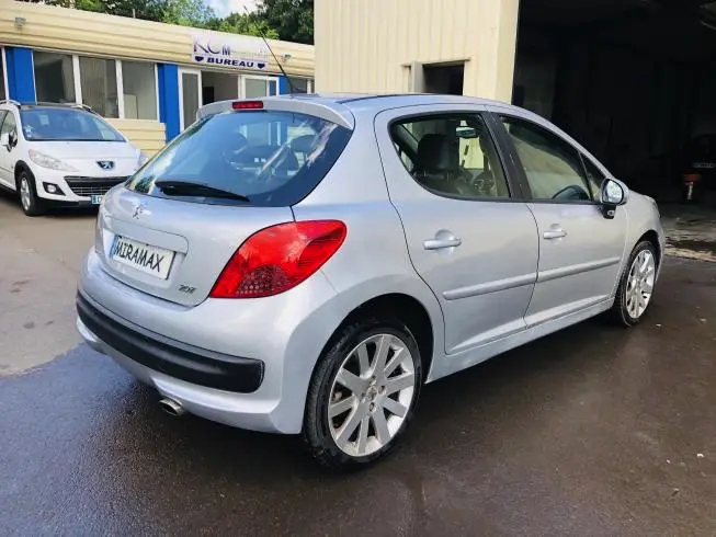 Peugeot 207 2009 – photo 4