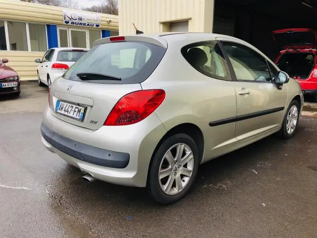 Peugeot 207 2009 – photo 4