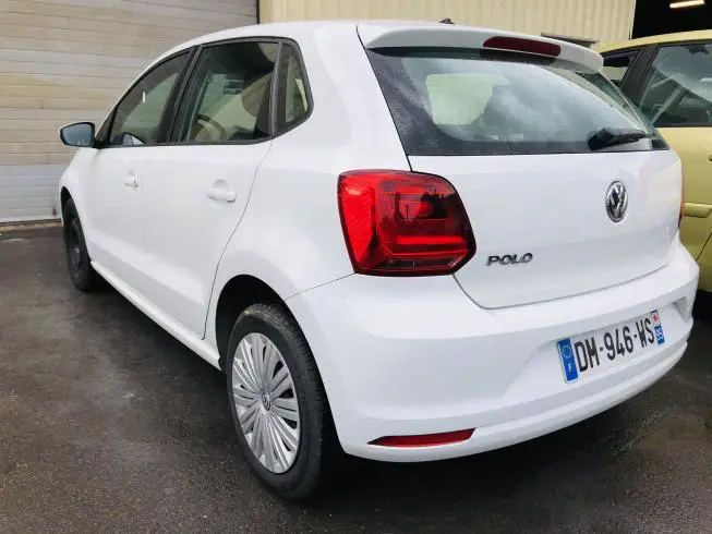 Volkswagen POLO 2015 – photo 5