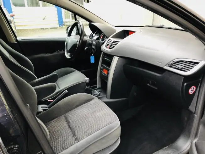 Peugeot 207 2007 – photo 5