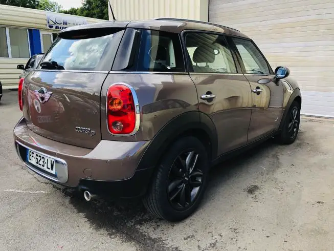 Mini COUNTRYMAN 2011 – photo 3