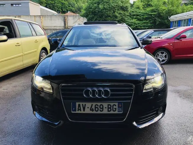 Audi A4 2010 – photo 2