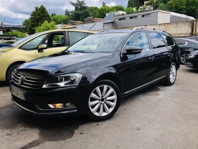 Volkswagen PASSAT SW 2013 – photo 1