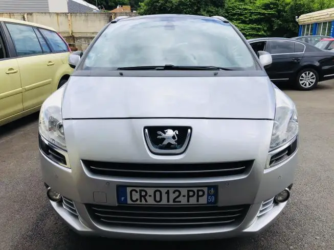 Peugeot 5008 2011 – photo 2