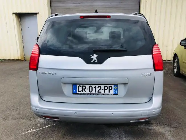 Peugeot 5008 2011 – photo 5