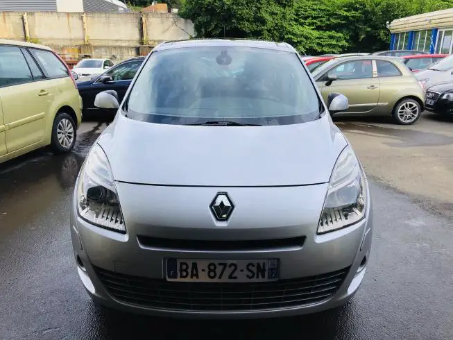 Renault SCENIC 2010 – photo 2