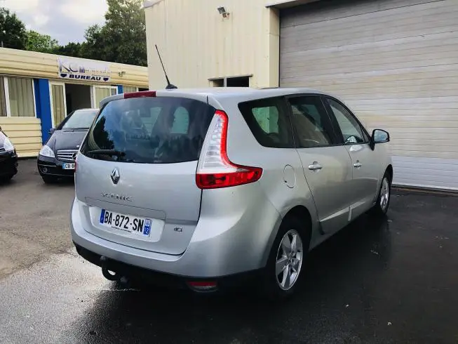 Renault SCENIC 2010 – photo 4