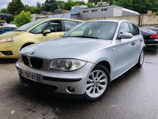 Bmw SERIE 1 2007 – photo 1