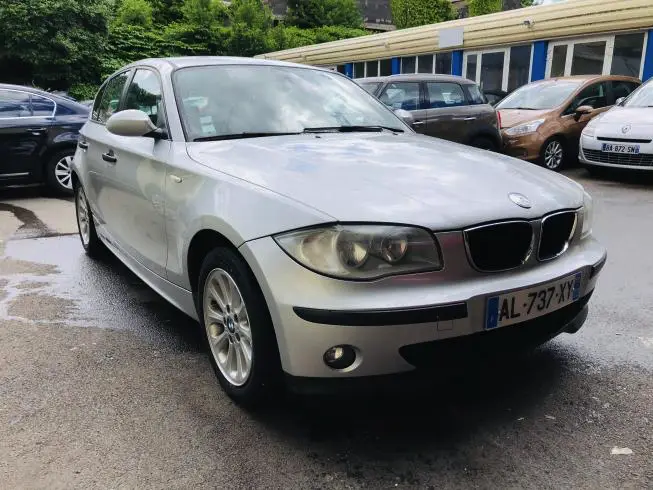 Bmw SERIE 1 2007 – photo 3