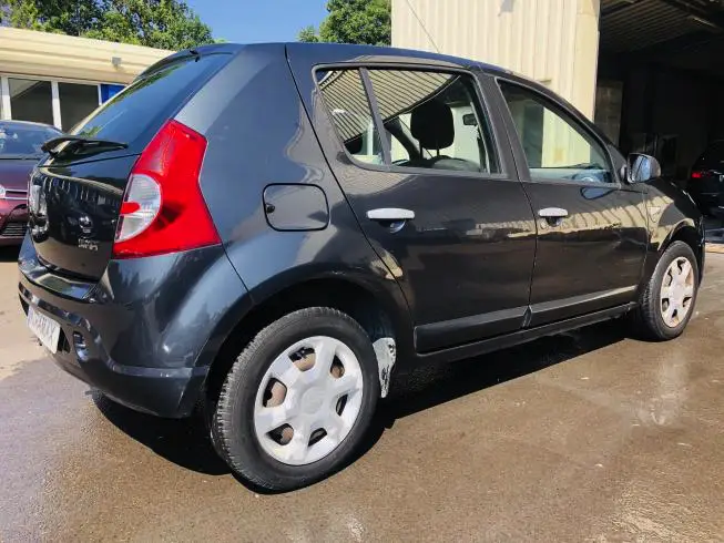 Dacia SANDERO 2010 – photo 3