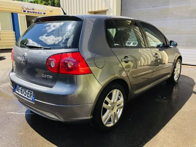 Volkswagen GOLF 2009 – photo 4