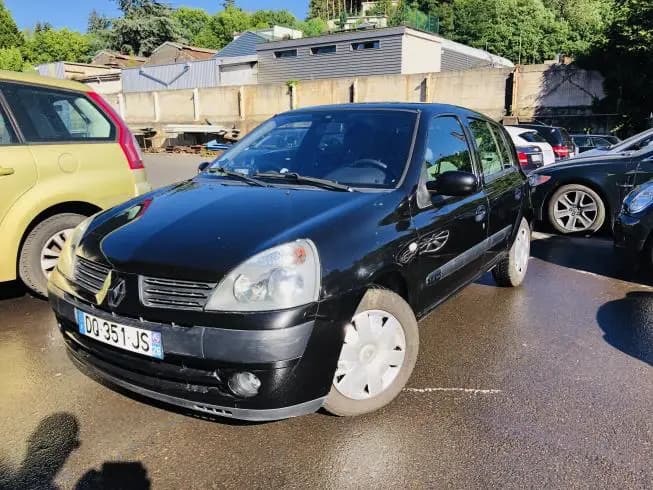 Renault CLIO 2004 – photo 1