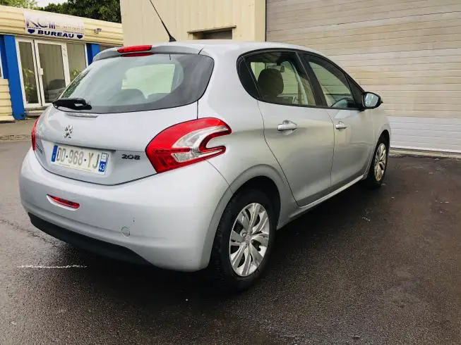 Peugeot 208 2014 – photo 4