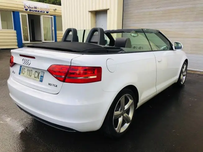 Audi A3 CABRIOLET 2010 – photo 4