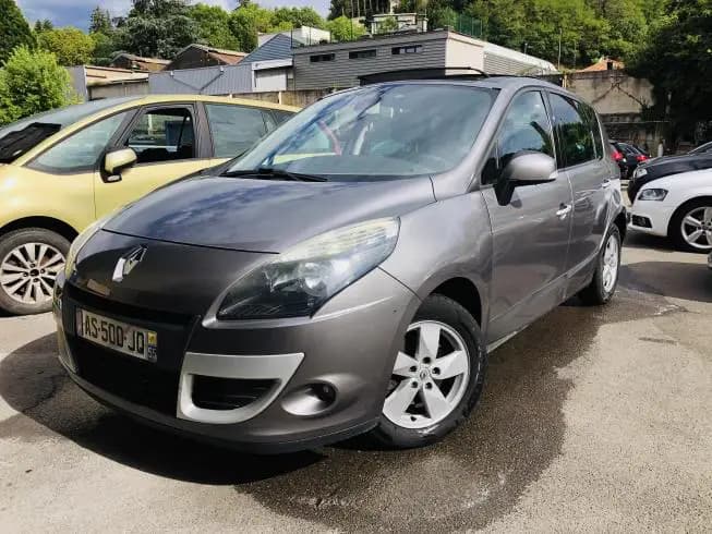Renault SCENIC 2010 – photo 1