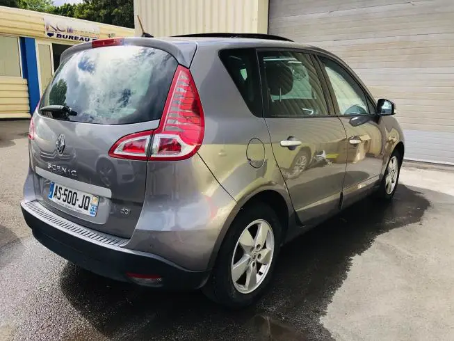 Renault SCENIC 2010 – photo 3