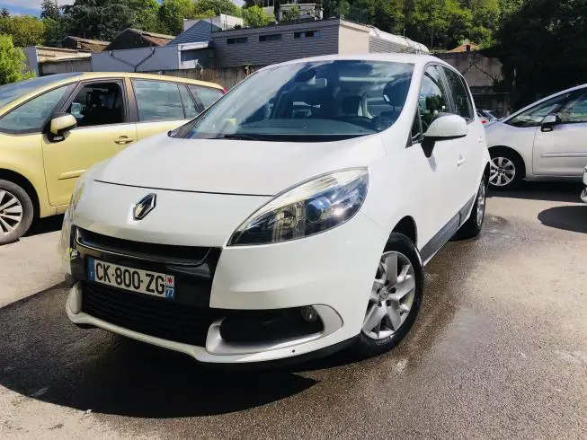 Renault SCENIC 2012 – photo 1