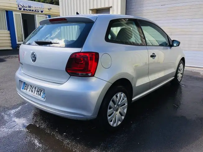 Volkswagen POLO 2011 – photo 4