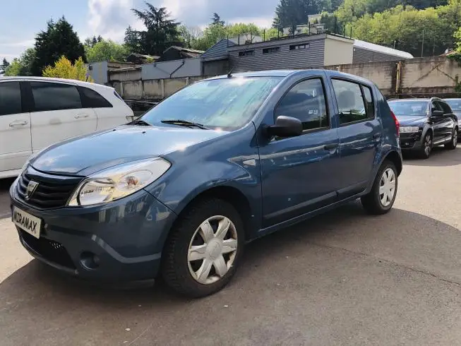 Dacia SANDERO 2008