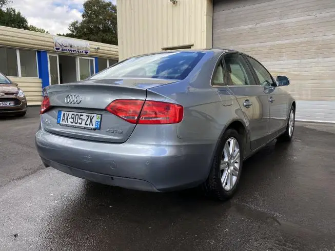 Audi A4 2010 – photo 4