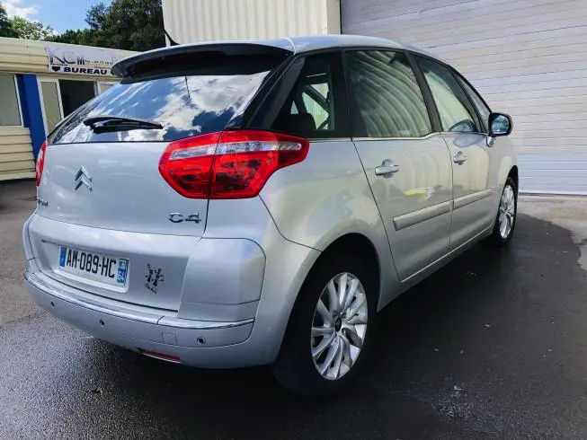 Citroen C4 PICASSO 2010 – photo 4