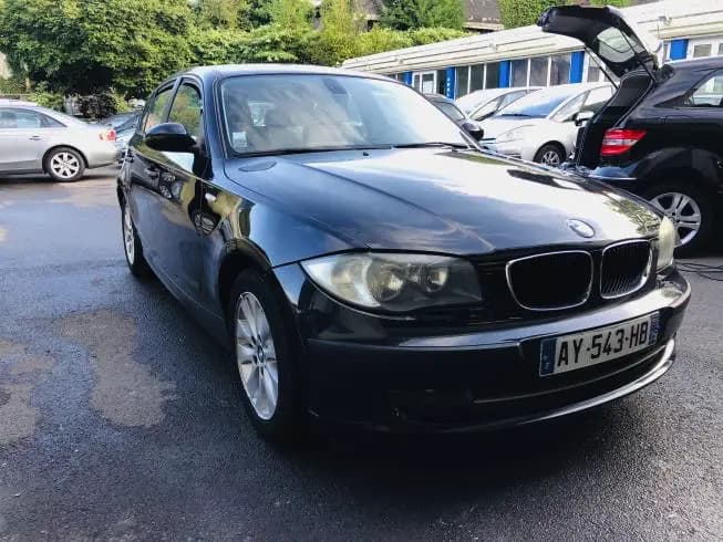 Bmw SERIE 1 2008 – photo 3