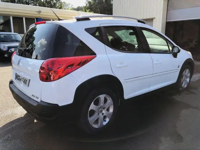 Peugeot 207 SW 2012 – photo 4