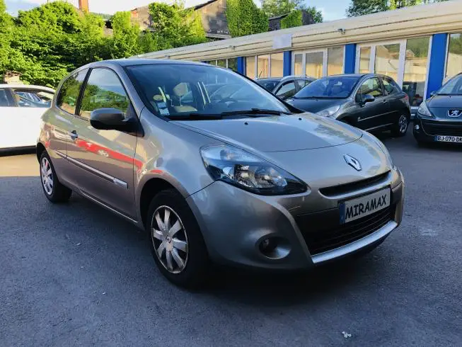 Renault CLIO III 2010 – photo 3