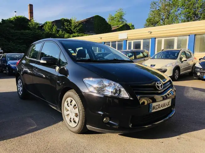 Toyota AURIS 2011 – photo 3