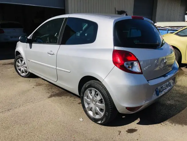 Renault CLIO 2011 – photo 5