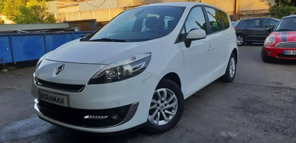Renault SCENIC 2013 – photo 1