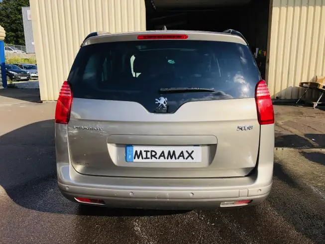 Peugeot 5008 2011 – photo 4