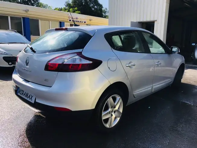 Renault MEGANE ESTATE 2016 – photo 4